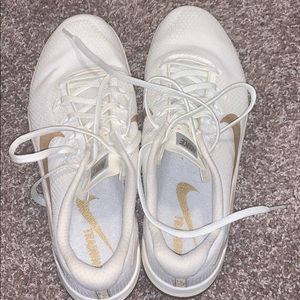 Nike Metcom 3 Women’s size 11
